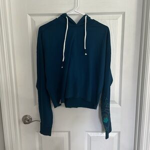 Cropped hoodie